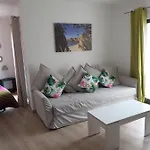 Apartament Terrace On The Sea