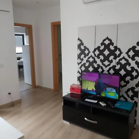Terrace On The Sea Apartment